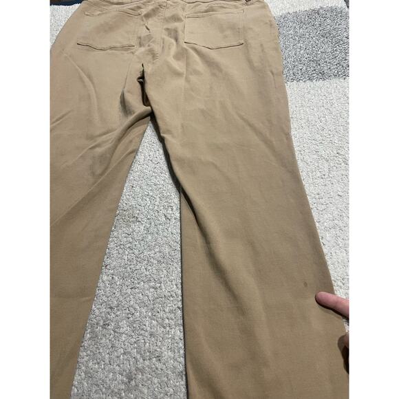 LL Bean Classic Fit Khakis Womens Plus Size 20 M/T Cotton Modal Tencel Tan Pants - Picture 7 of 16